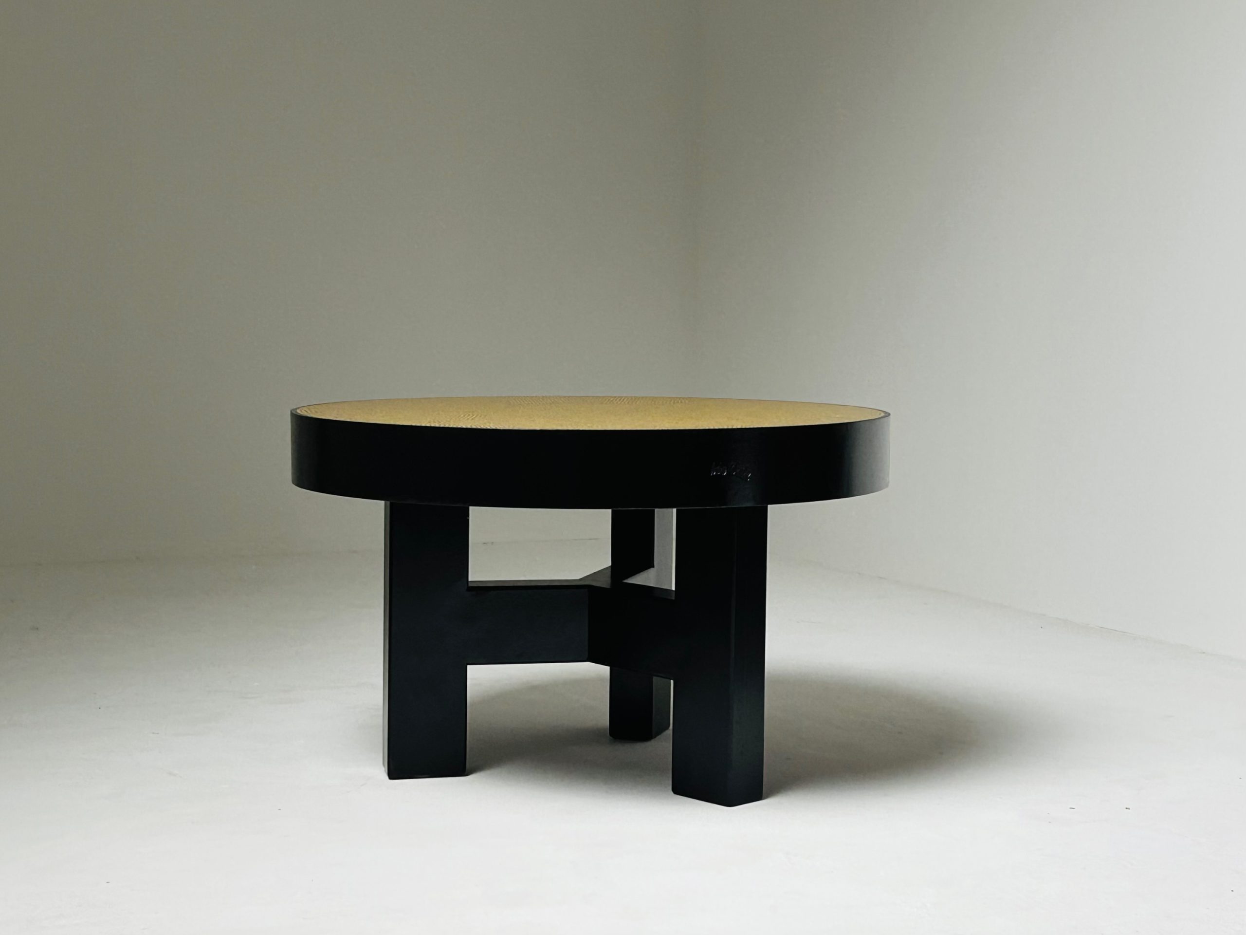 Ado Chale Peppercorn Side Table Ado Chale Peppercorn Side Table