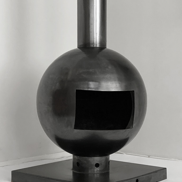 Dries Kreijkamp Spherical Fireplace